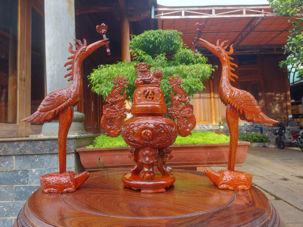 Bộ lư tam sự đỉnh hạc bằng gỗ hương cao 55 cm - H55